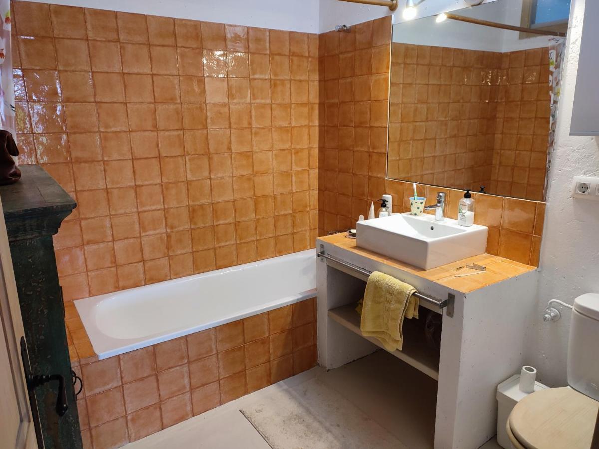 クディレロ Casa De Babel Bed & Breakfast エクステリア 写真